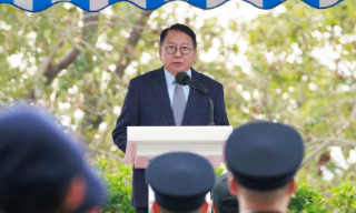 【视频】入境处青领团10周年大会操 陈国基：青年是香港未来
