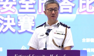 【视频】萧泽颐：维护国安是警队首要行动项目 市民须与警队同行给予支持