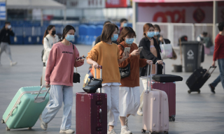 【视频】中国铁路国庆黄金周预计发送旅客1.75亿人次