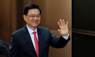 李家超北京展开述职行程 据悉下午会见“高才通”涵盖高校高层