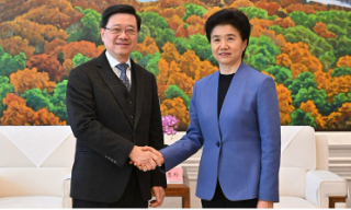李家超：黑龙江省以冰雪经济作为经...
