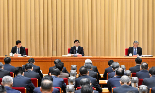 2025年对台工作会议召开 王沪宁：要坚定不移推进祖国统一大业