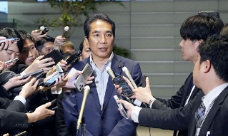 日农相因“从不买米”发言请辞获接纳 拟由小泉接替