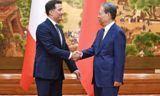 赵乐际：愿同瑞士联邦议会加强友好往来 为中瑞关系发展提供助力