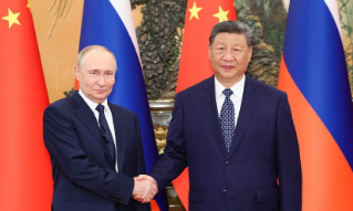 【视频】习近平与普京会谈 称中俄树立大国关系典范
