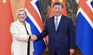 习近平晤冰岛等国领袖 指中冰要深...