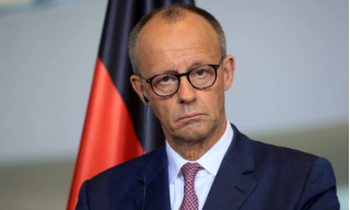 德媒：德总理默茨被要求改善女性安全