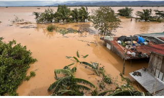 台风“凤凰”吹袭菲律宾至少2死 ...